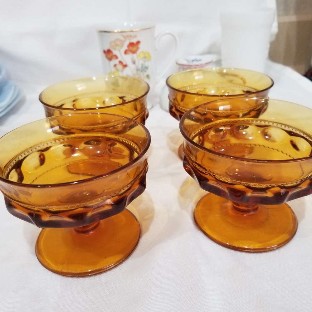 Vintage set of 4 Amber wine glasses